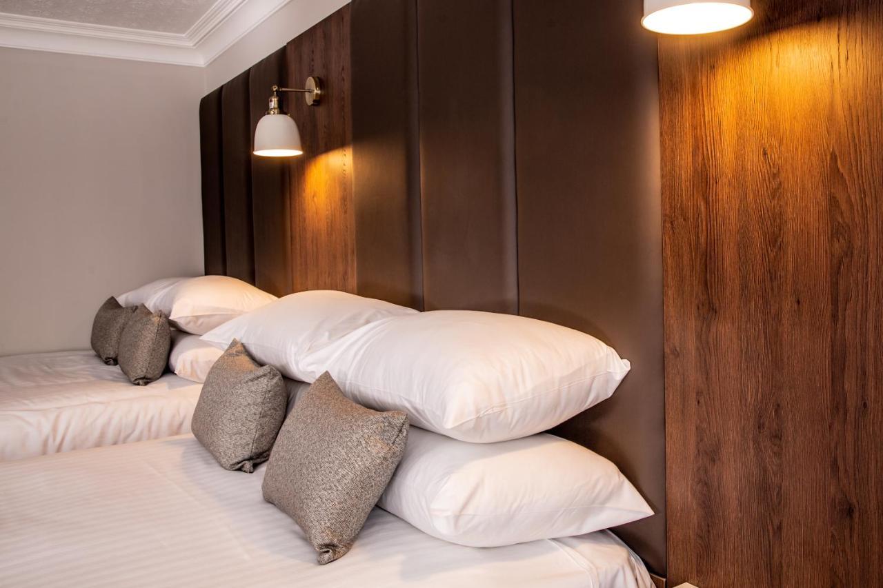 Bredbury Hall Hotel Стокпорт Екстериор снимка