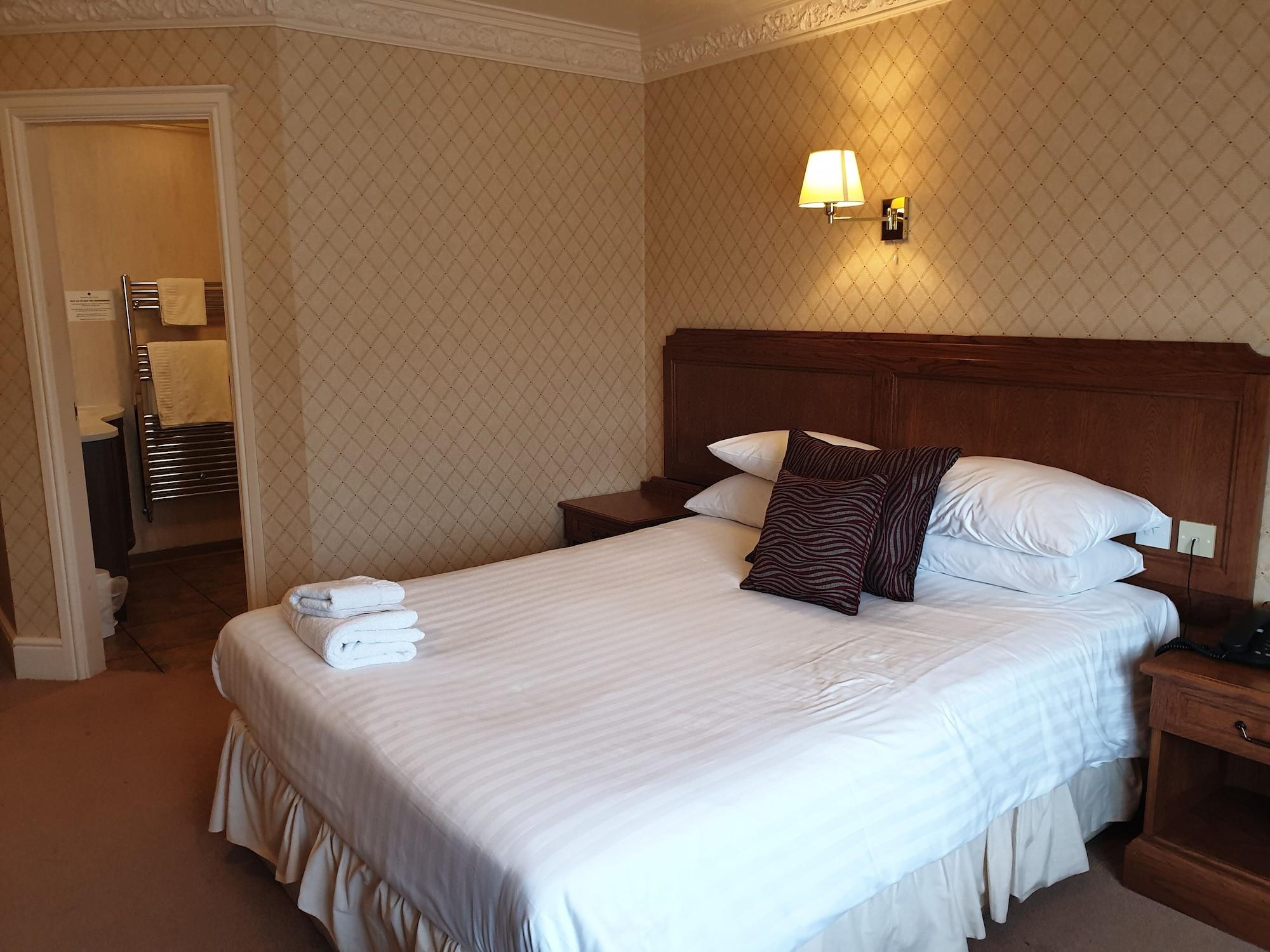 Bredbury Hall Hotel Стокпорт Екстериор снимка