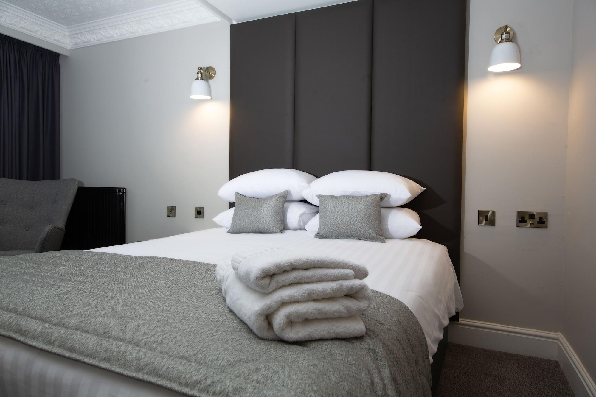 Bredbury Hall Hotel Стокпорт Екстериор снимка