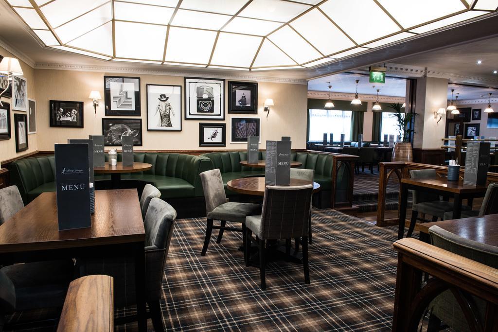 Bredbury Hall Hotel Стокпорт Екстериор снимка