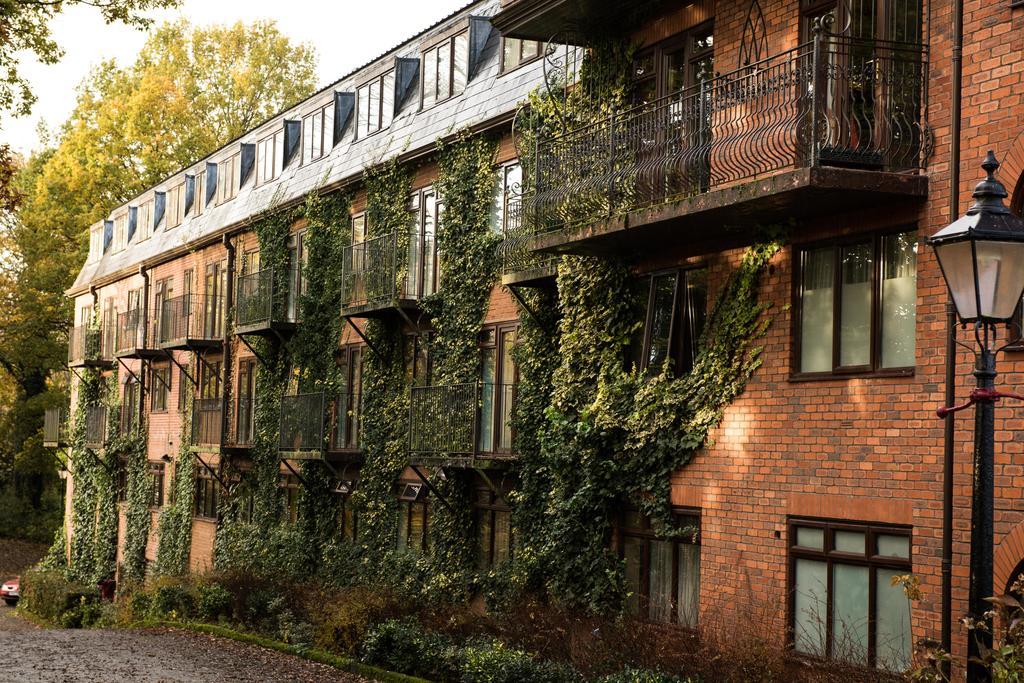Bredbury Hall Hotel Стокпорт Екстериор снимка